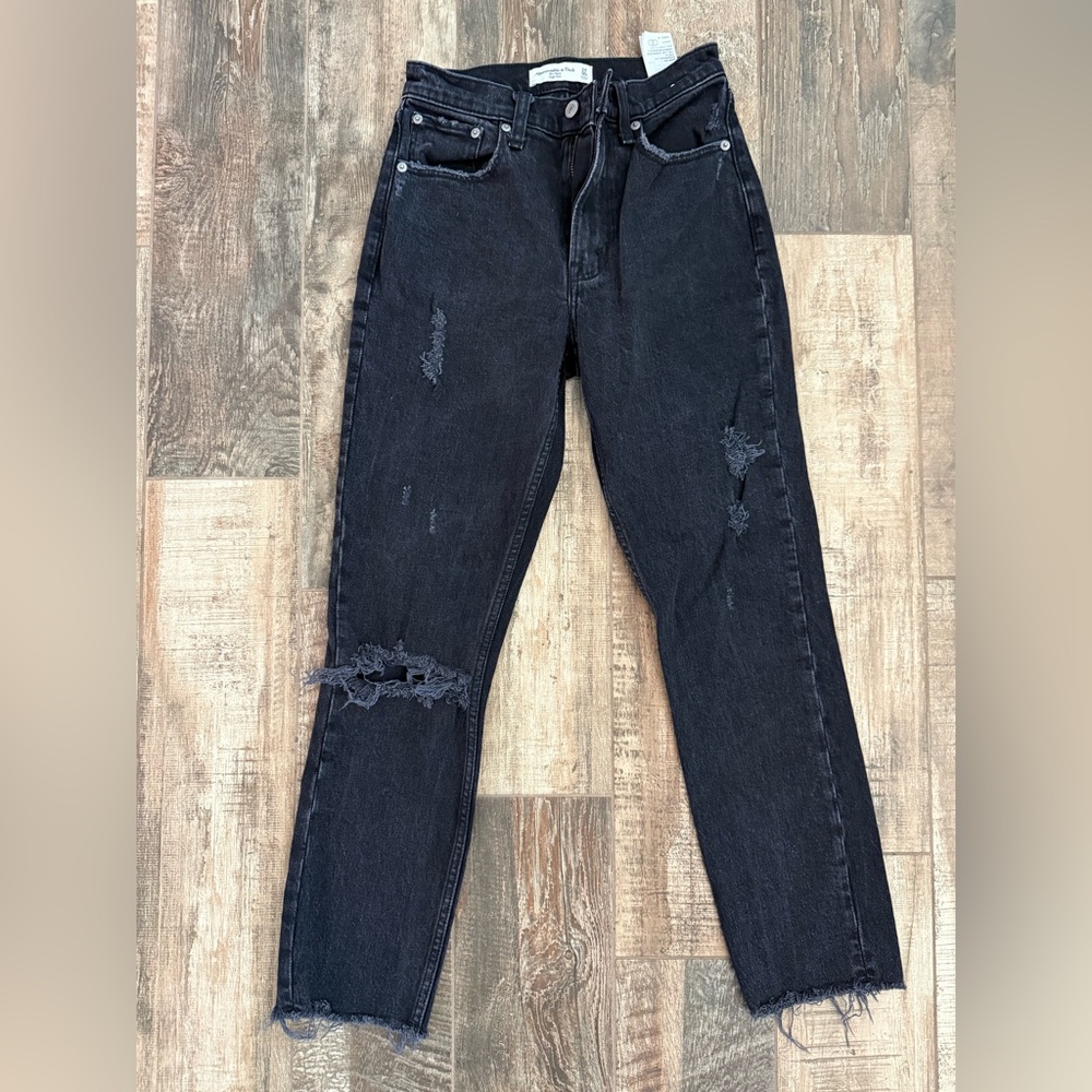 Abercrombie & Fitch The Mom High Rise size 24/00